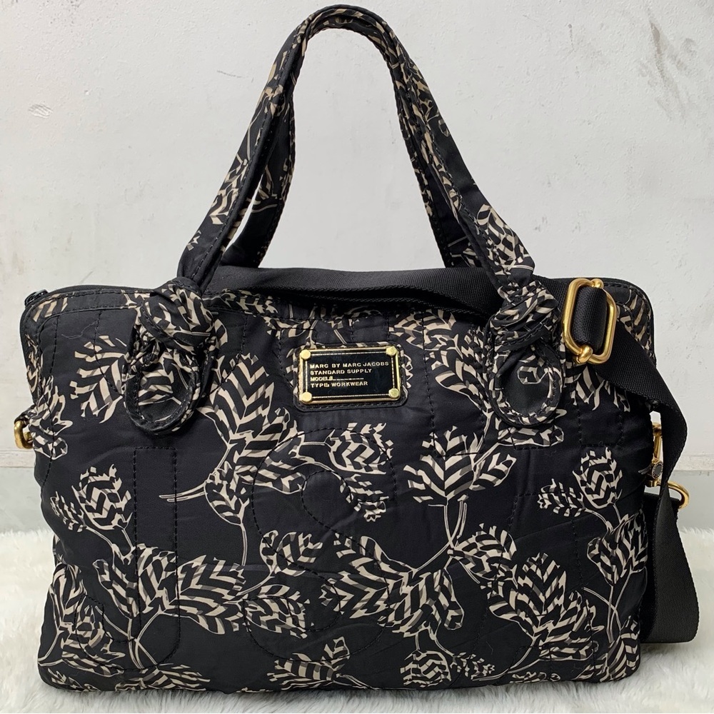 Marc by Marc Jacobs Women's Laptop Black/Cream Floral Messenger Bag